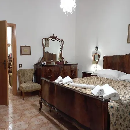 Casa San Carlo *