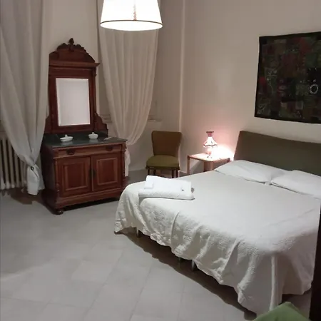 Casa San Carlo * 福利尼奥