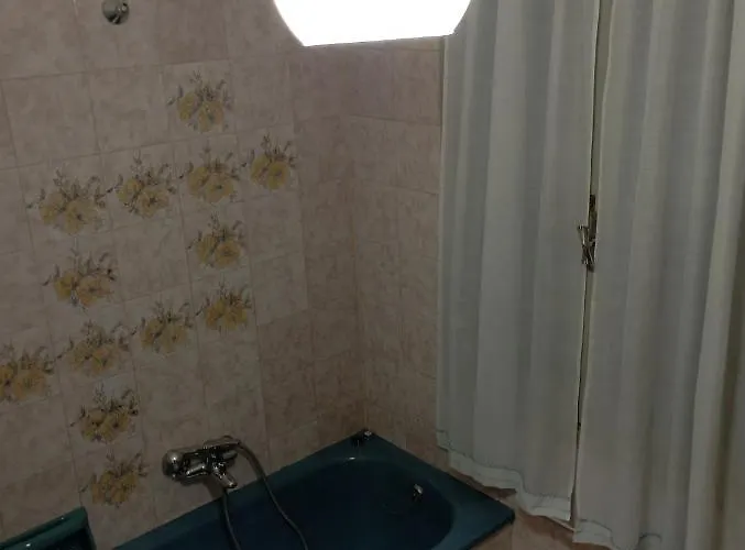 بيت ضيافة Casa San Carlo فولينيو